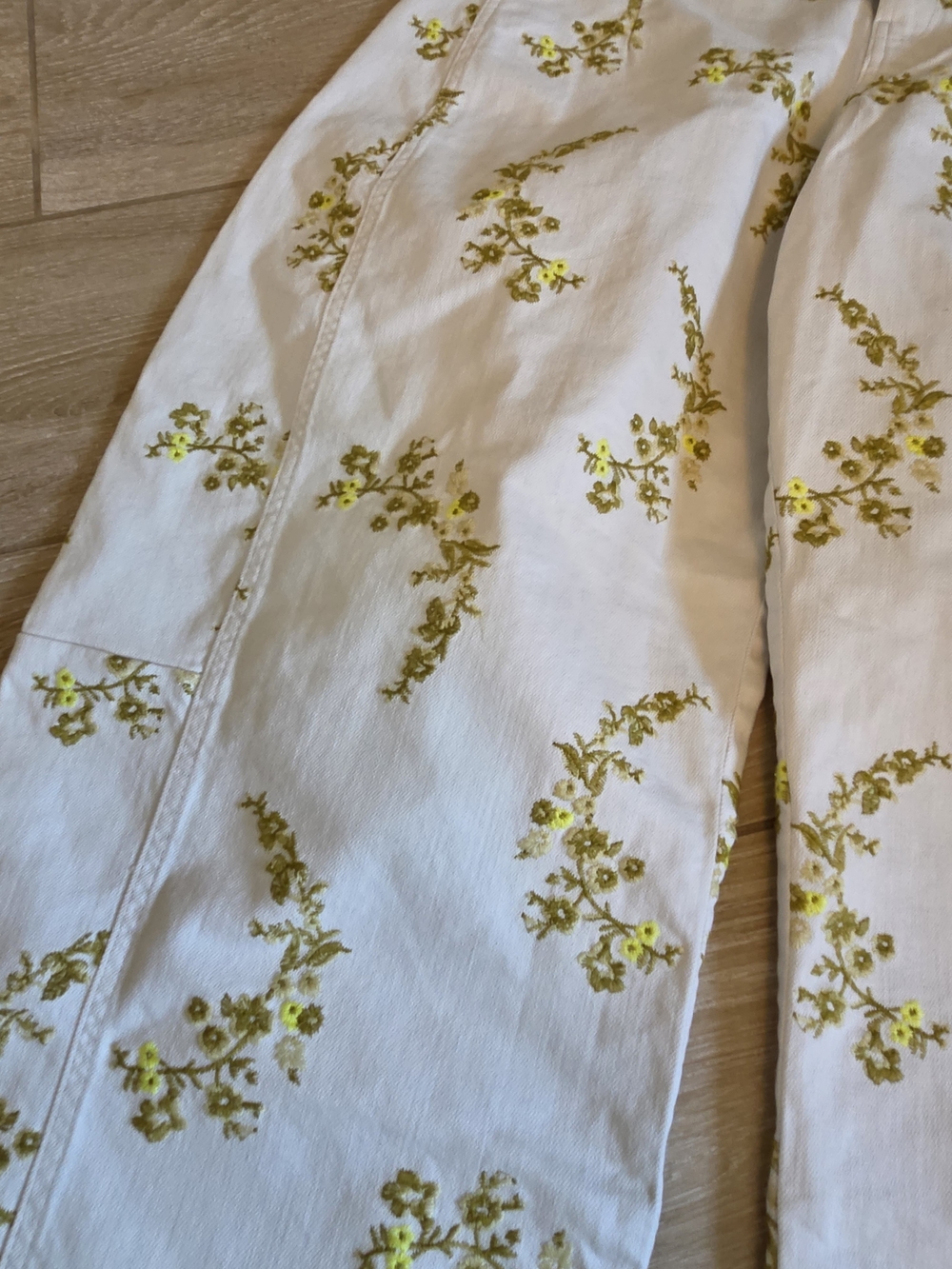 DARLING Women's White Floral Wide-Leg Pants Pilcro 31Tall - Picture 3 of 5